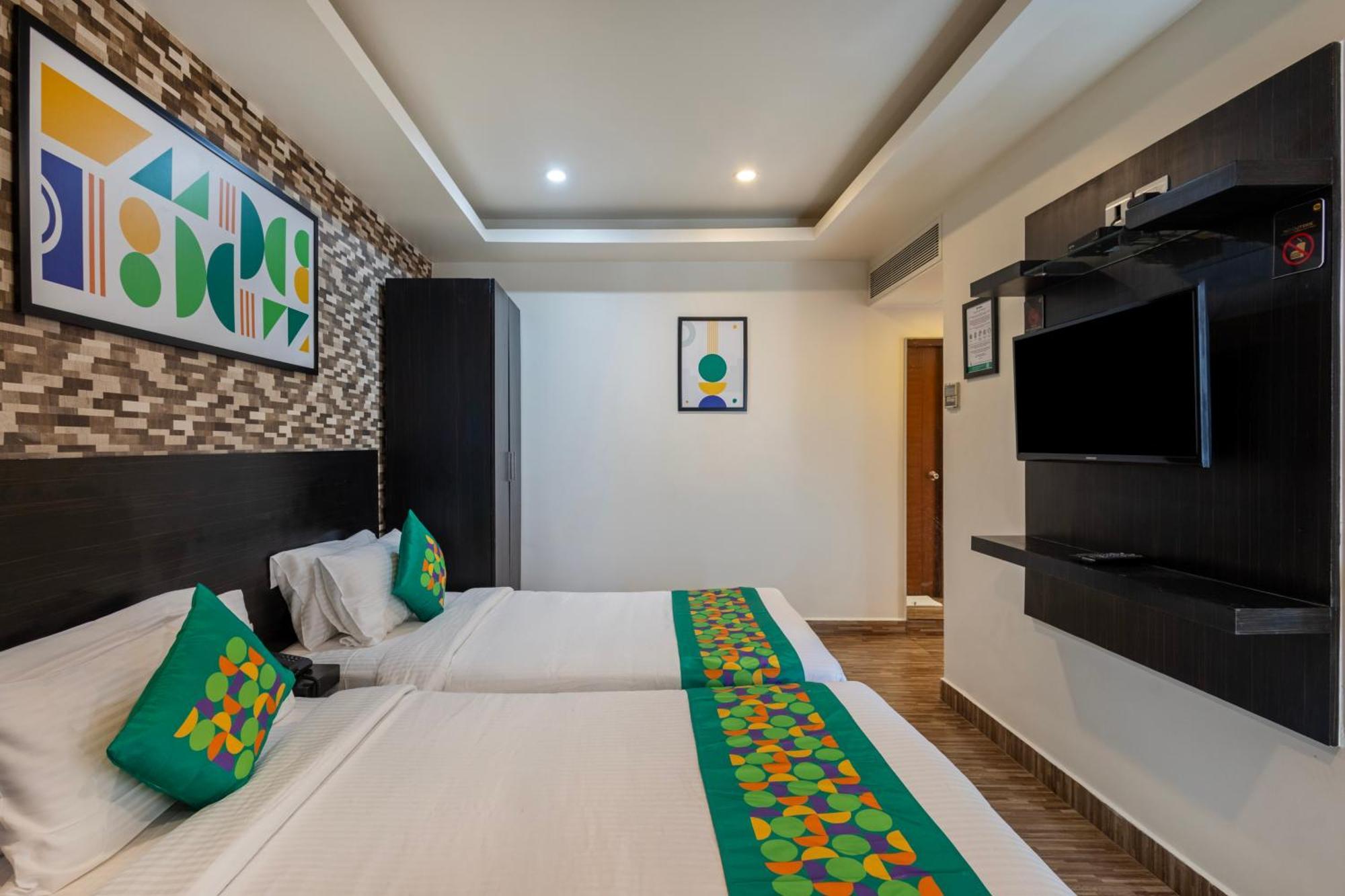 Treebo Premium Twin Star Hotel Chennai Exterior photo