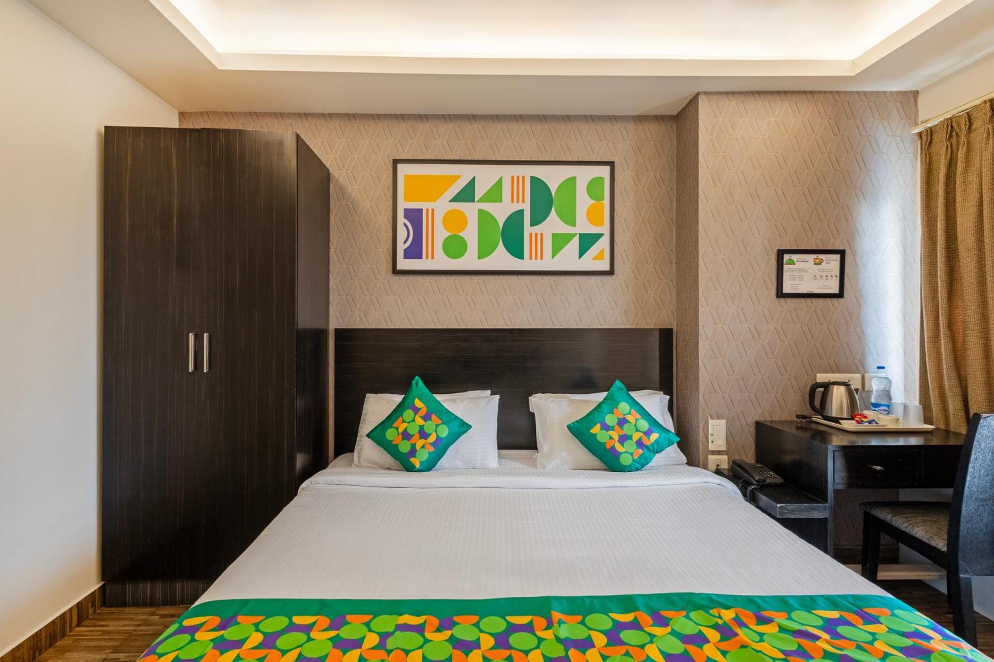 Treebo Premium Twin Star Hotel Chennai Exterior photo