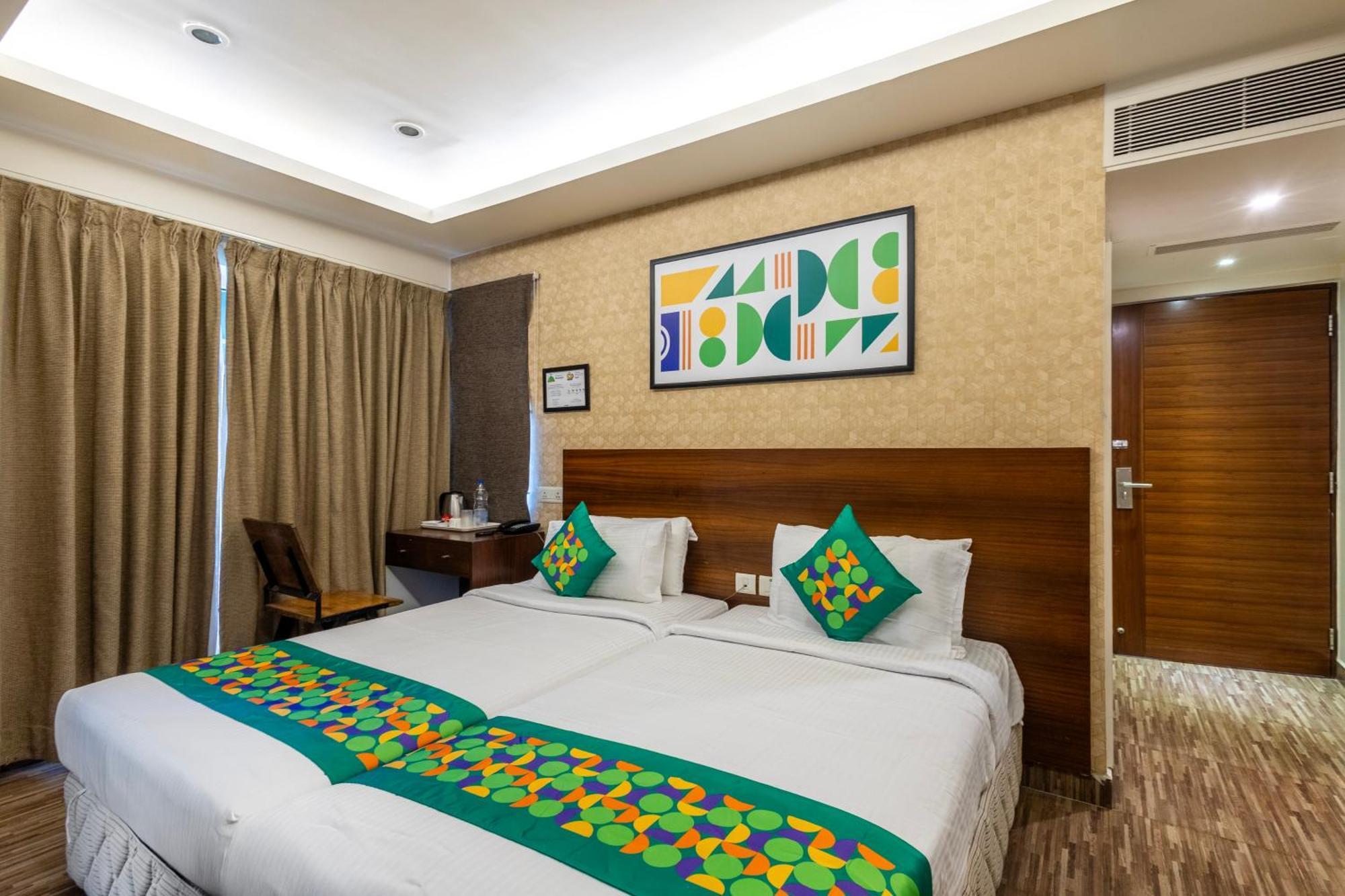 Treebo Premium Twin Star Hotel Chennai Exterior photo